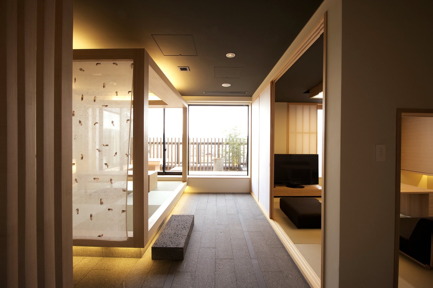 〒600-8176 Kyoto, Shimogyo Ward, Kitamachi, 190 ホテルカンラ京都, Hotel in Kyoto Shi