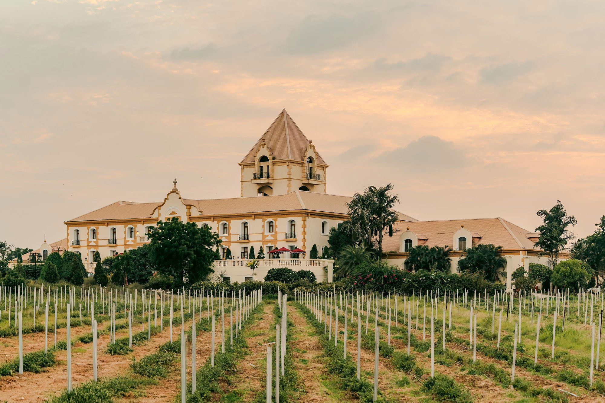 Hotel Irada, Pune Wine Country, Hotel in Maharashtra