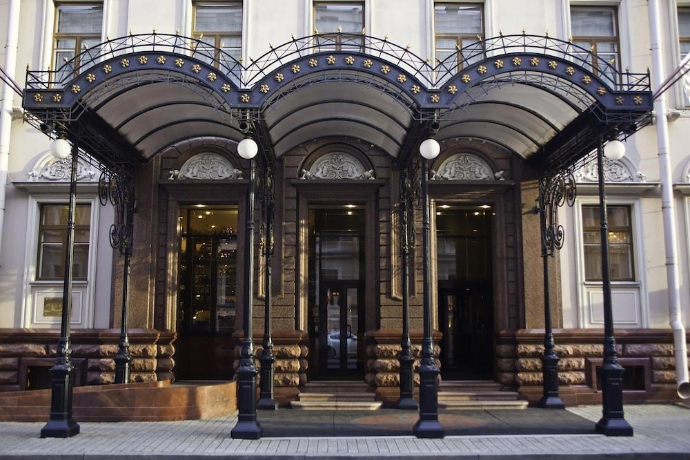 Renartiss Isaakiy St. Petersburg Hotel hotel in Saint Petersburg