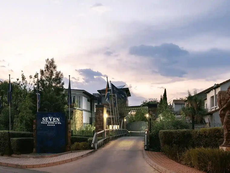 SEVEN VILLA HOTEL AND SPA, Johannesburg, South Africa