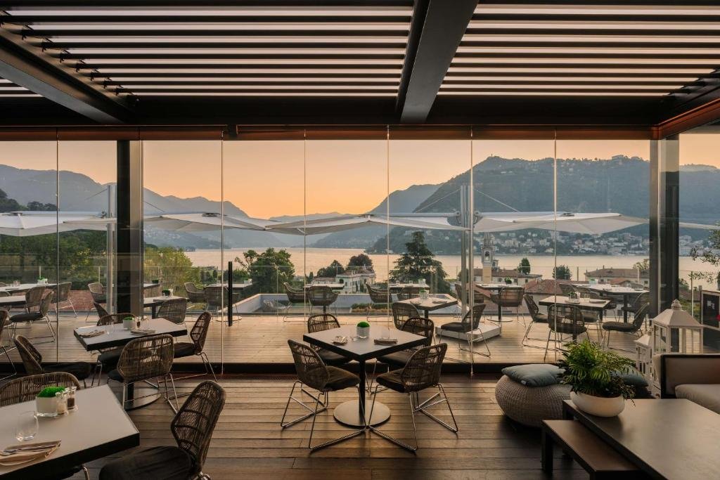 Hilton Lake Como, Hotel in Como