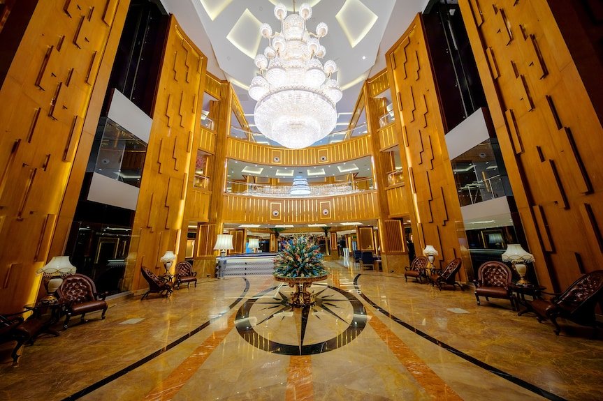 Royal Swiss Gulberg, Hotel in Lahore