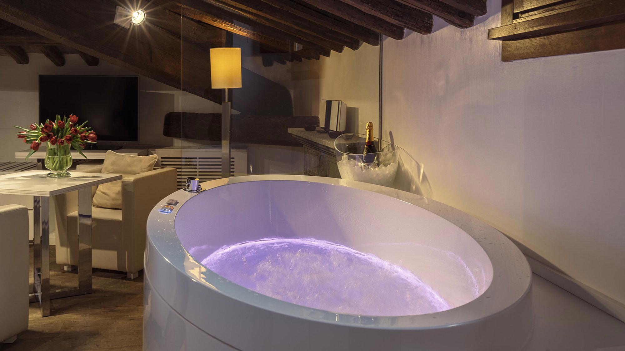 Gigli d'Oro Suite Hotel, Rome, Italy