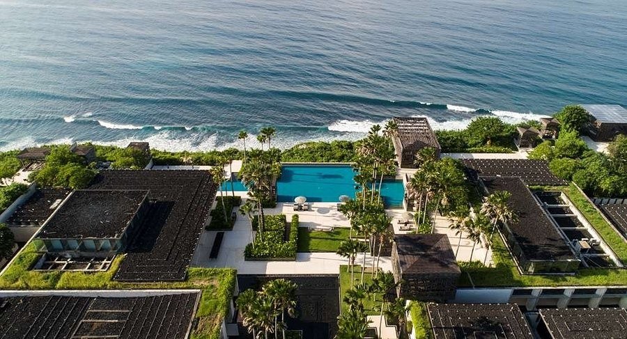 Alila Villas Uluwatu hotel in Uluwatu