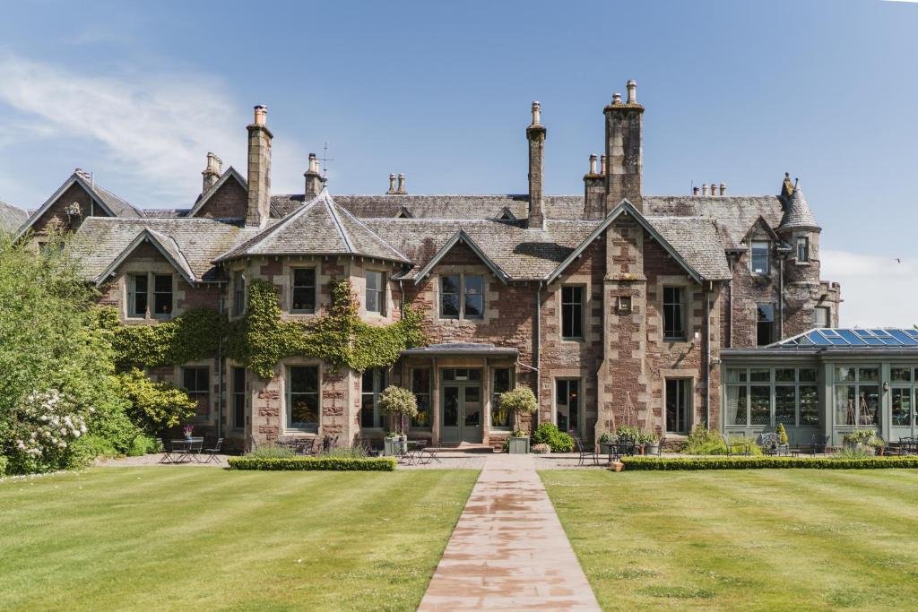 Cromlix, Hotel in Kinbuck