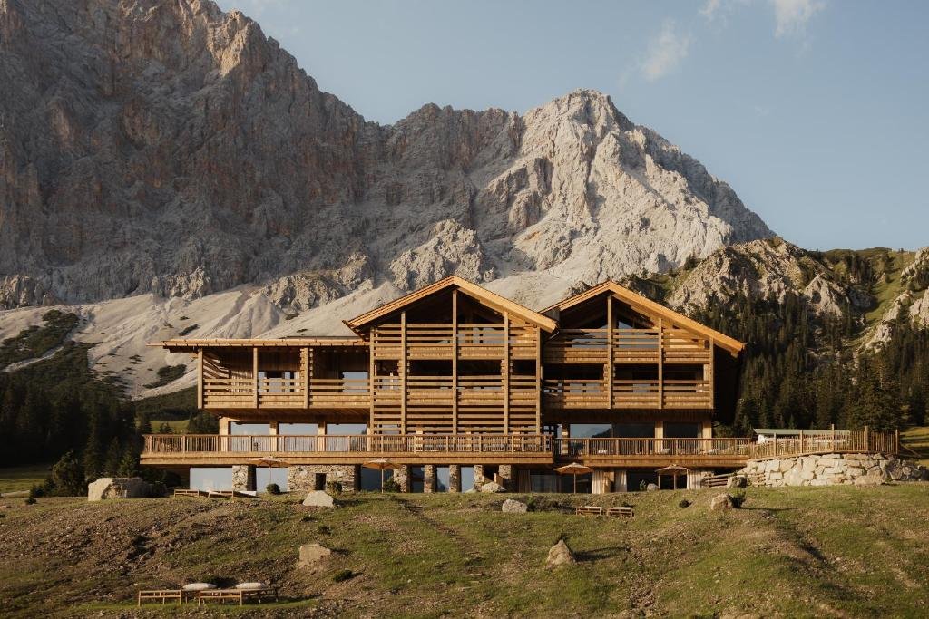 Eriro, Hotel in Ehrwald