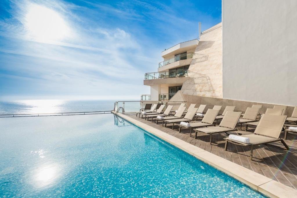 Sesimbra Oceanfront Hotel, Hotel in Sesimbra