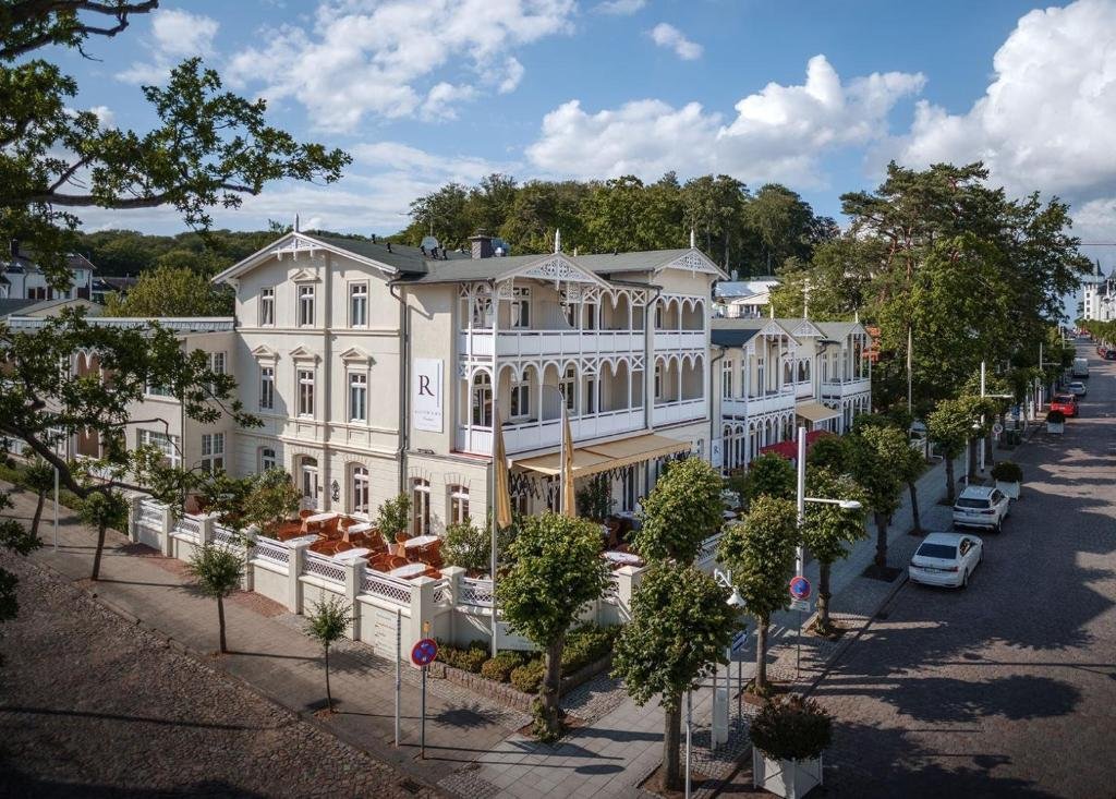 ROEWERS Privathotel, Hotel in Ostseebad Sellin