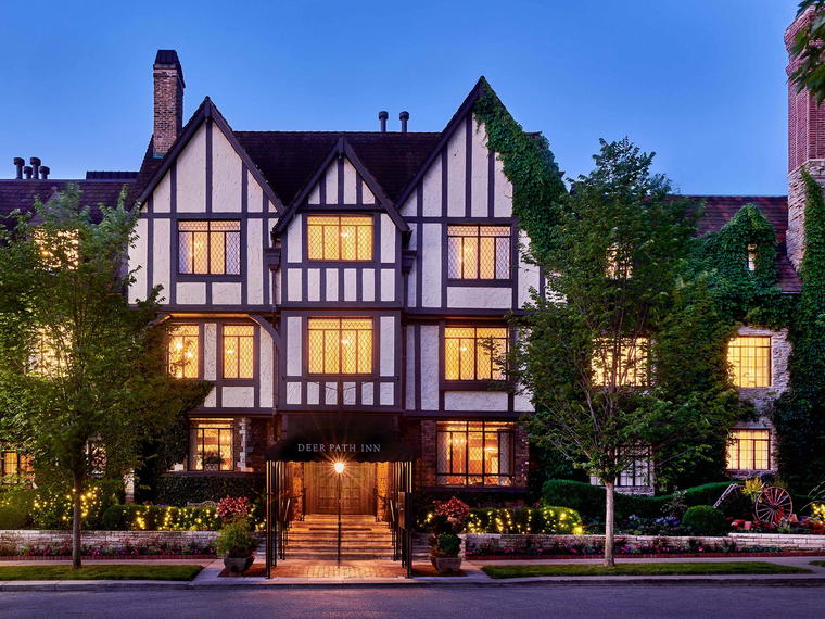 Deer Path Inn, Lake Forest, United States