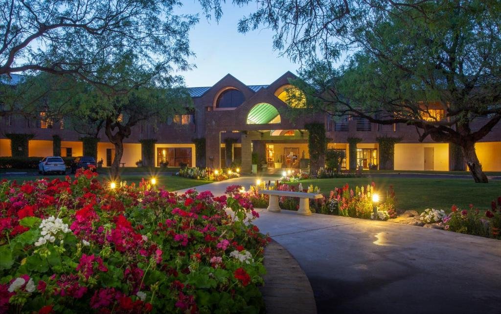 Ventana Canyon Club and Lodge hotel in Tucson, United States