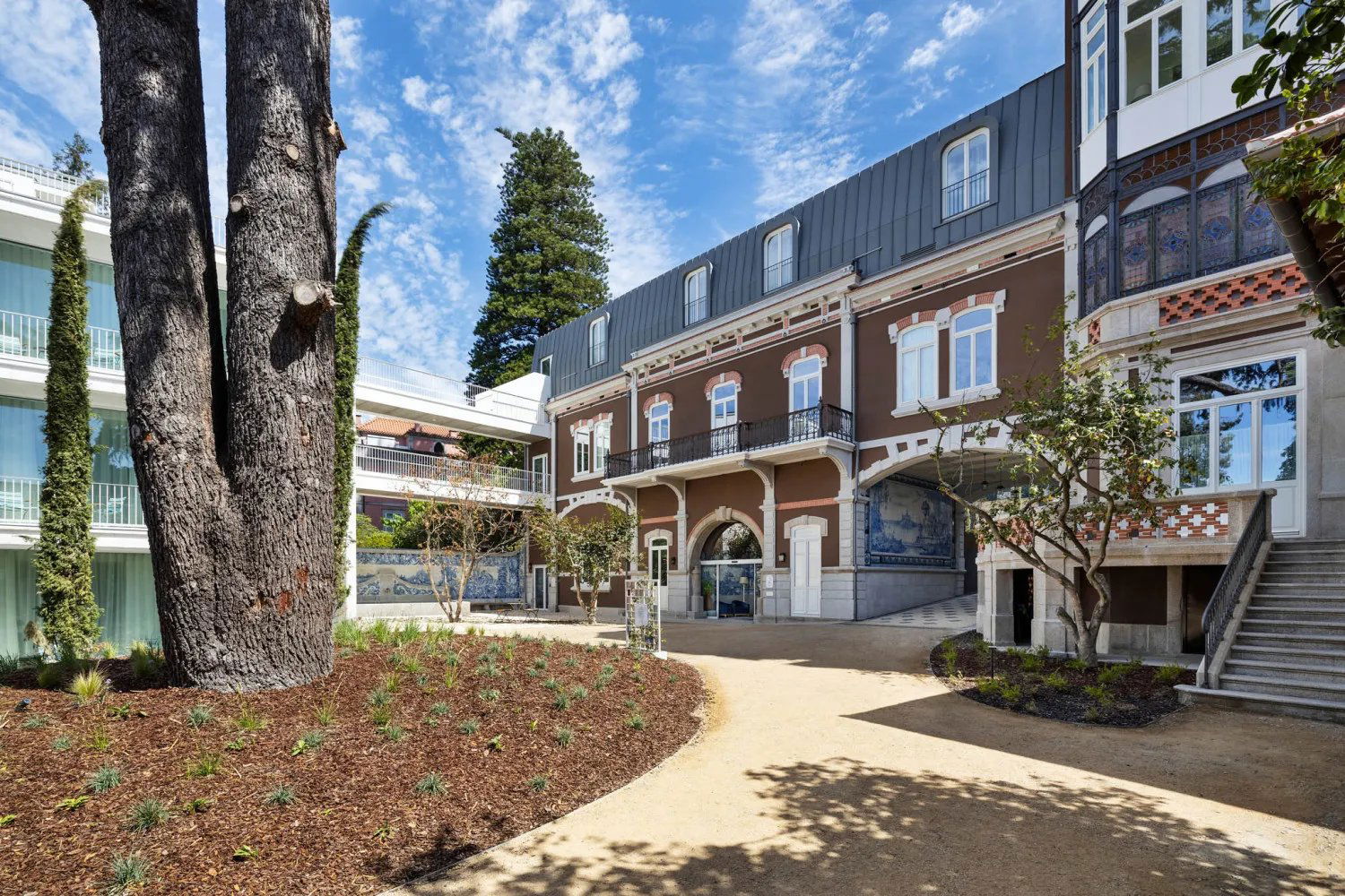 One Shot Palácio Cedofeita hotel in Porto, Portugal