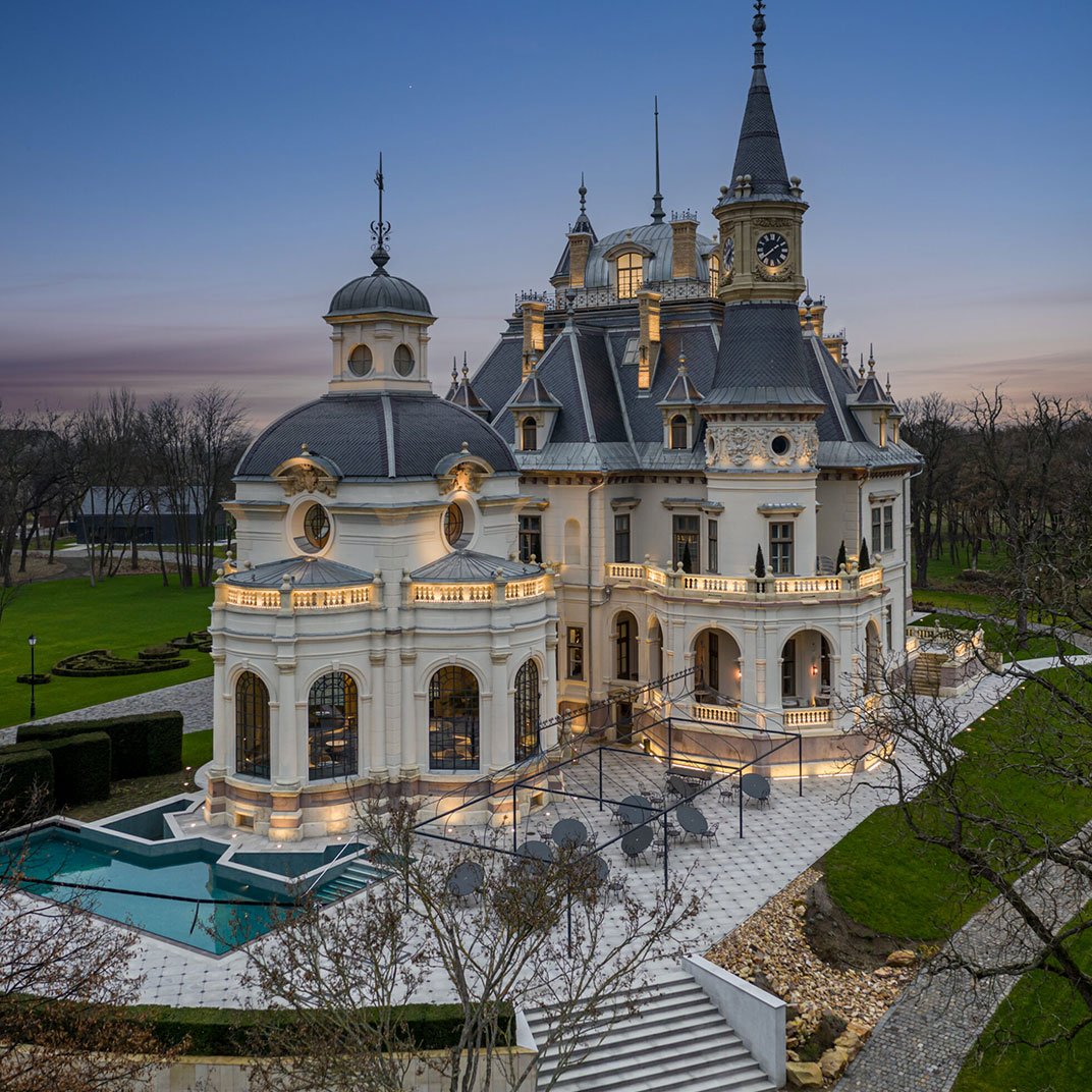 BOTANIQ Castle of Tura hotel in Tura, Hungary
