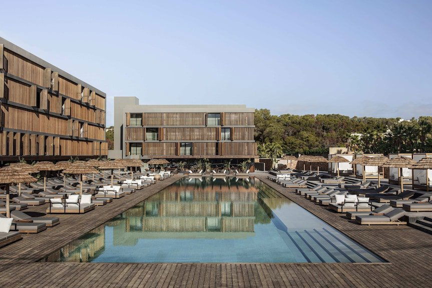 OKU IBIZA, Hotel in Sant Antoni de Portmany