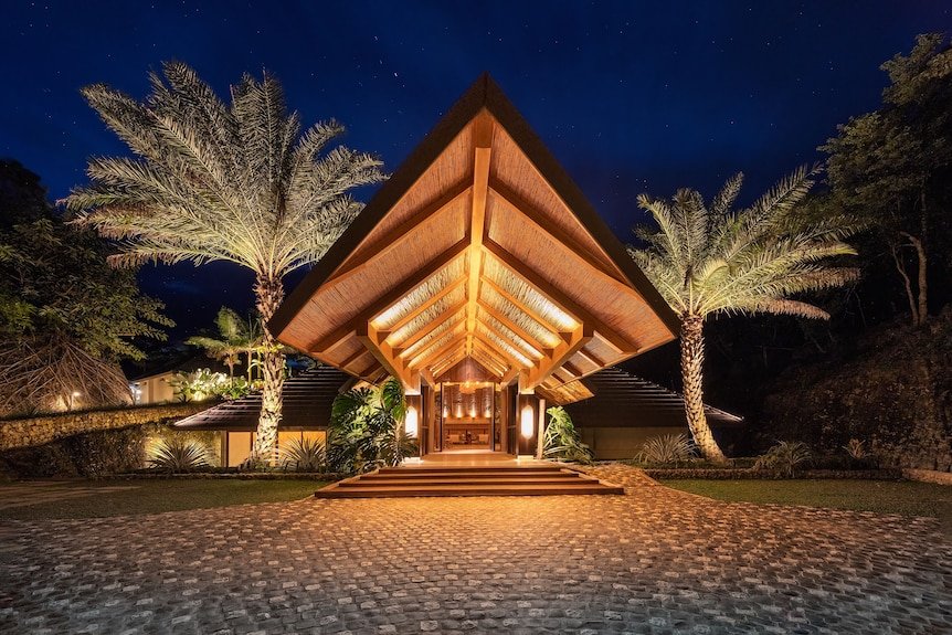 Manami Resort hotel in Sipalay, Philippines