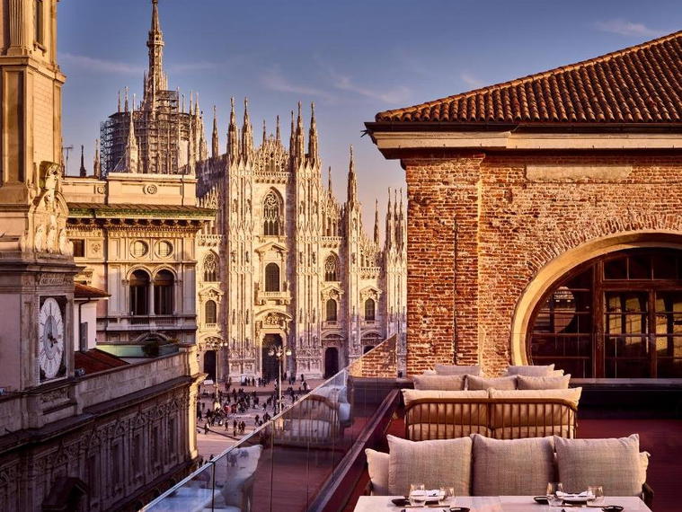 Palazzo Cordusio, Milan, Italy