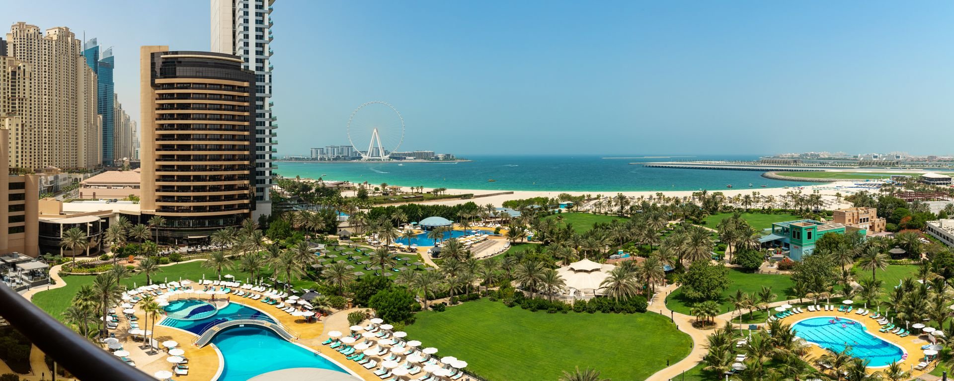 Le Royal Meridien Beach Resort & Spa hotel in Dubai