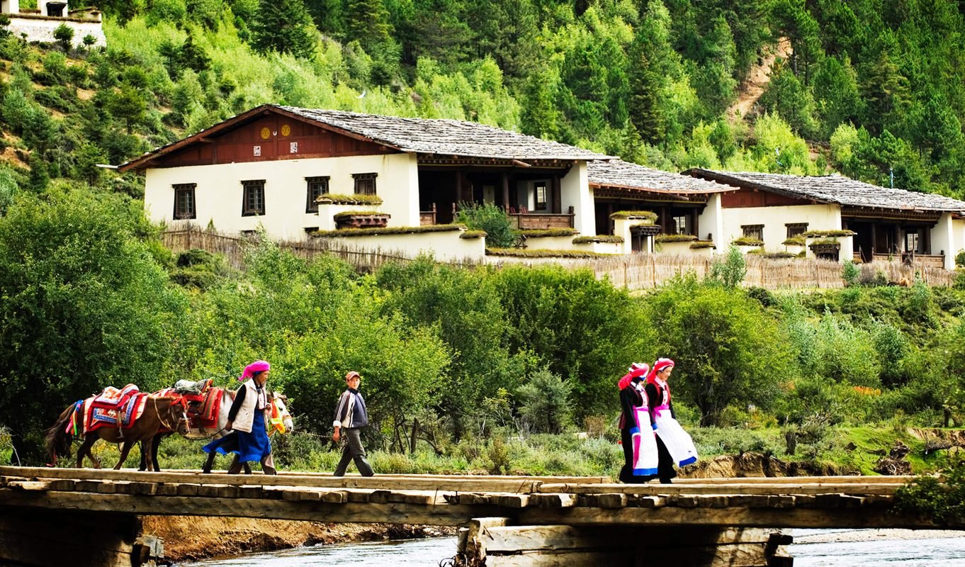 Banyan Tree Ringha hotel in Shangri-La, China