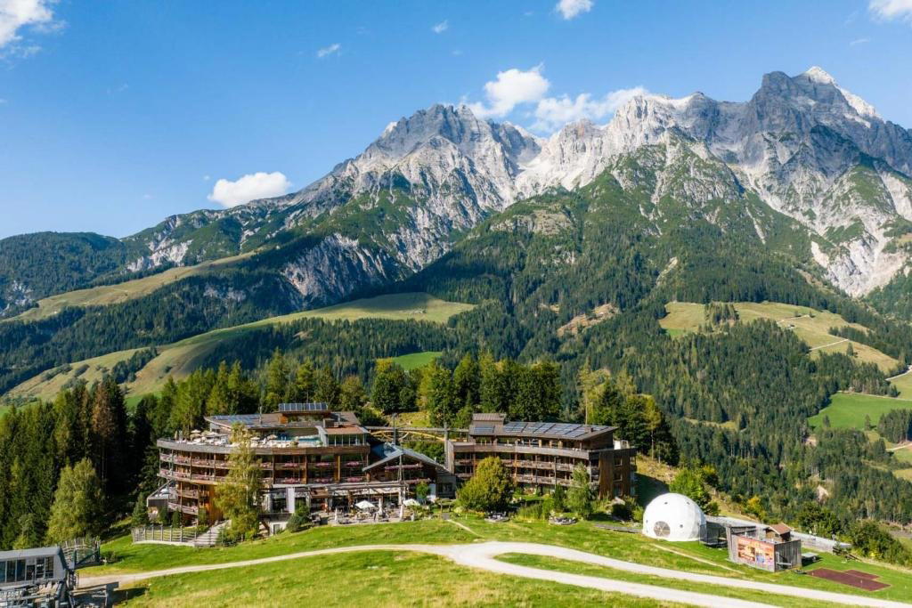 Holzhotel Forsthofalm, Leogang, Austria