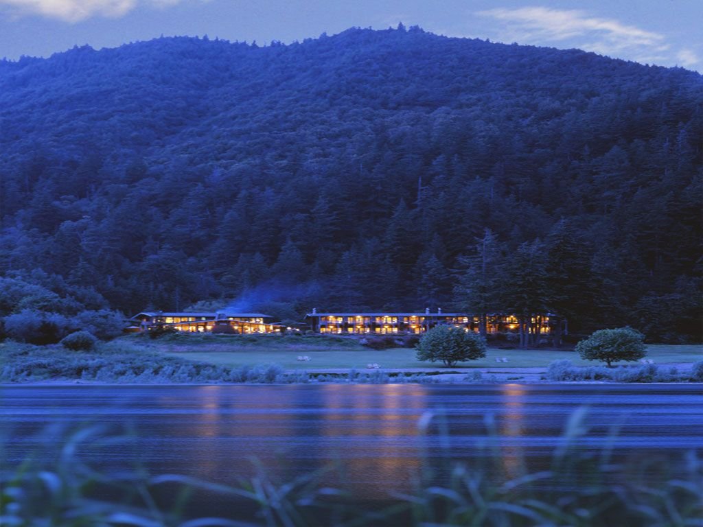 Tu Tu' Tun Lodge hotel in Gold Beach