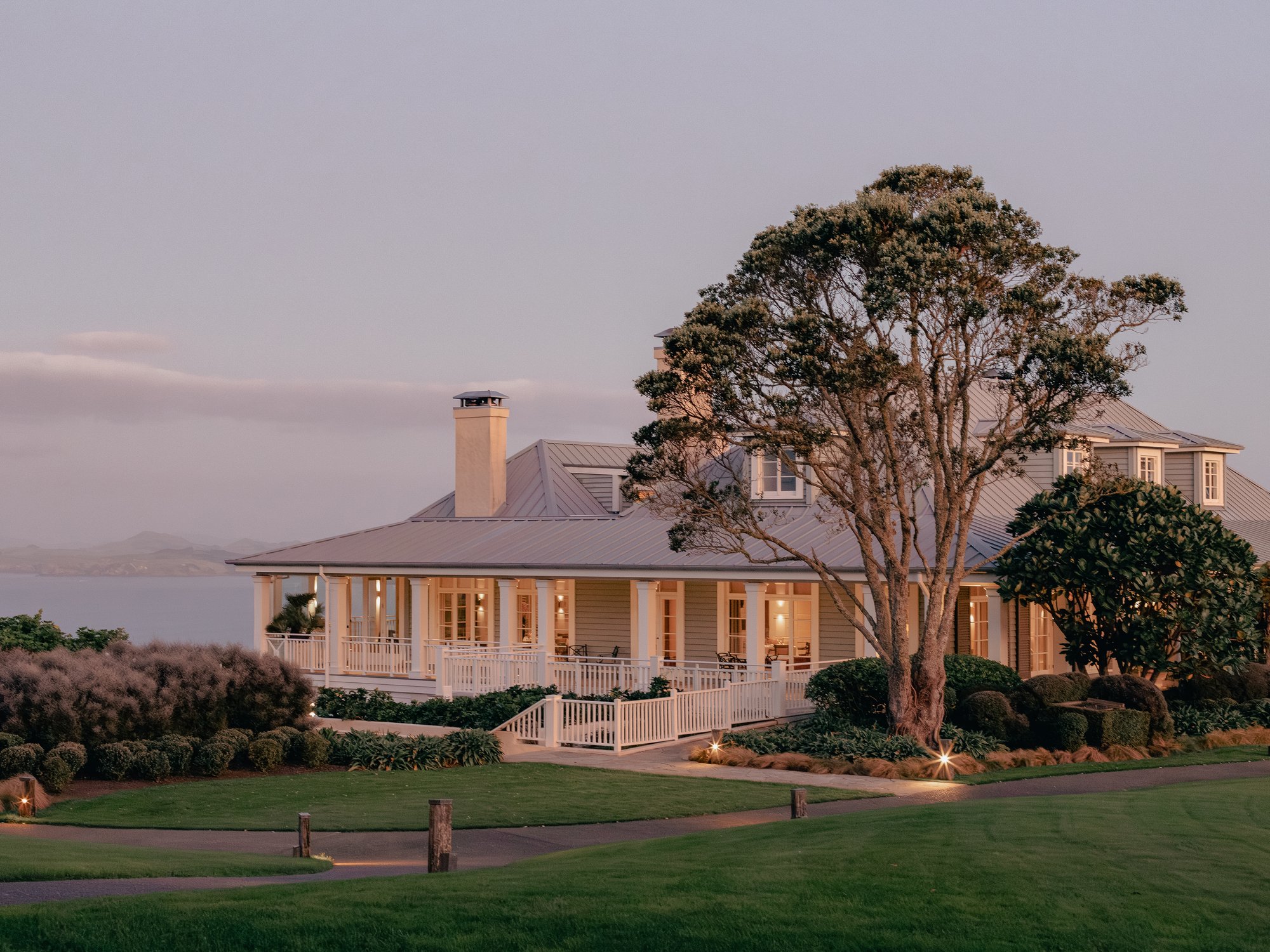 Rosewood Kauri Cliffs hotel in Matauri Bay, New Zealand