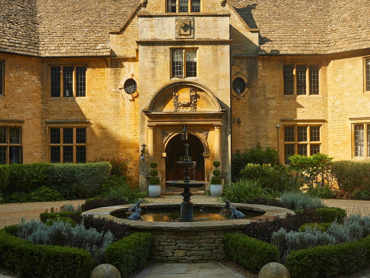 Foxhill Manor, Broadway, United Kingdom