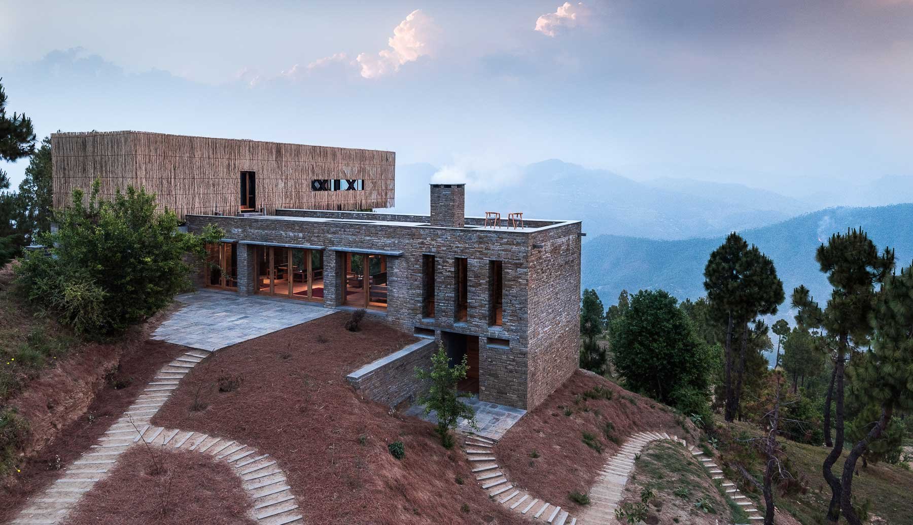 The Kumaon, Hotel in Almora
