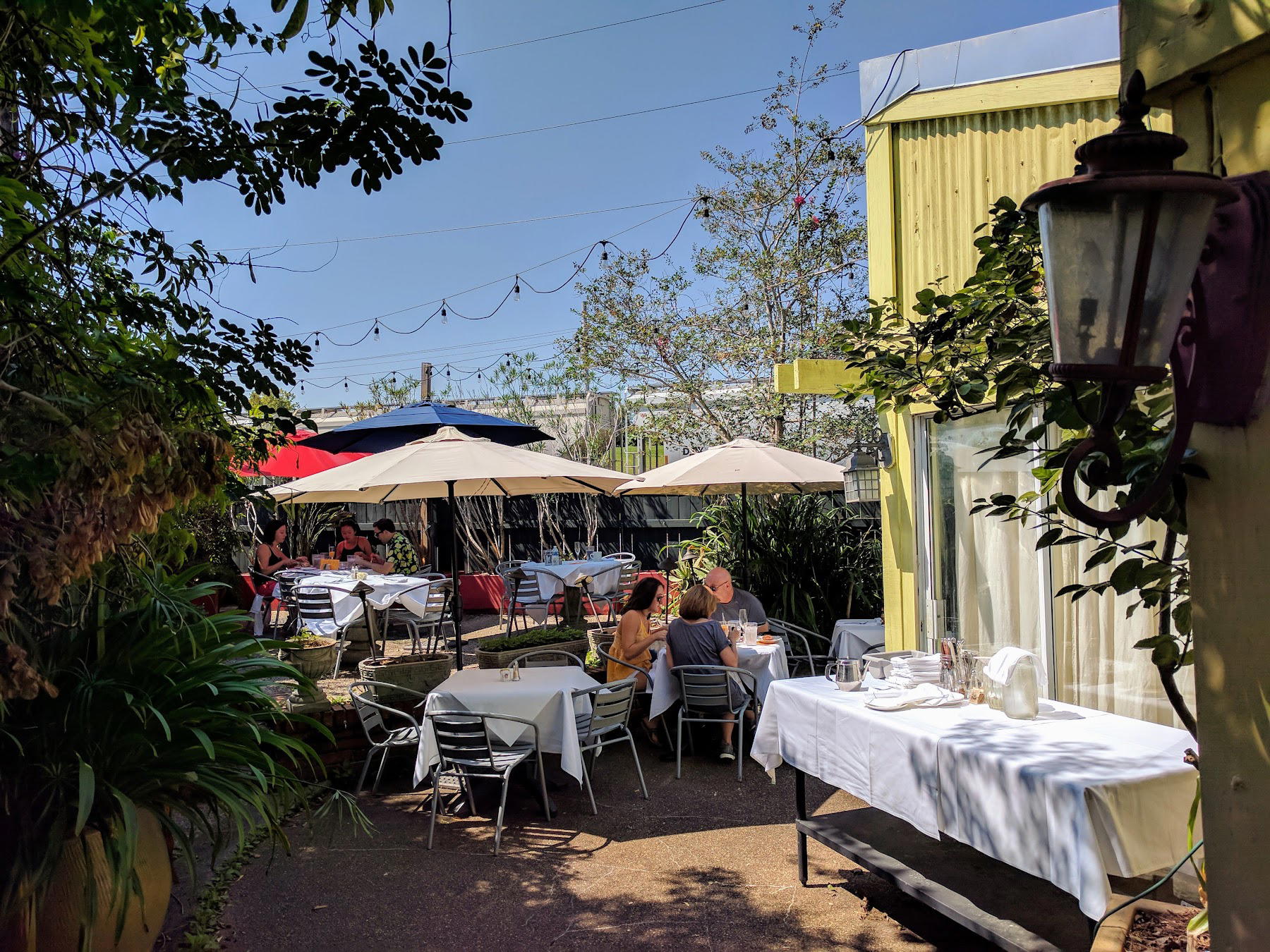 Dante's Kitchen restaurant in New Orleans, United States
