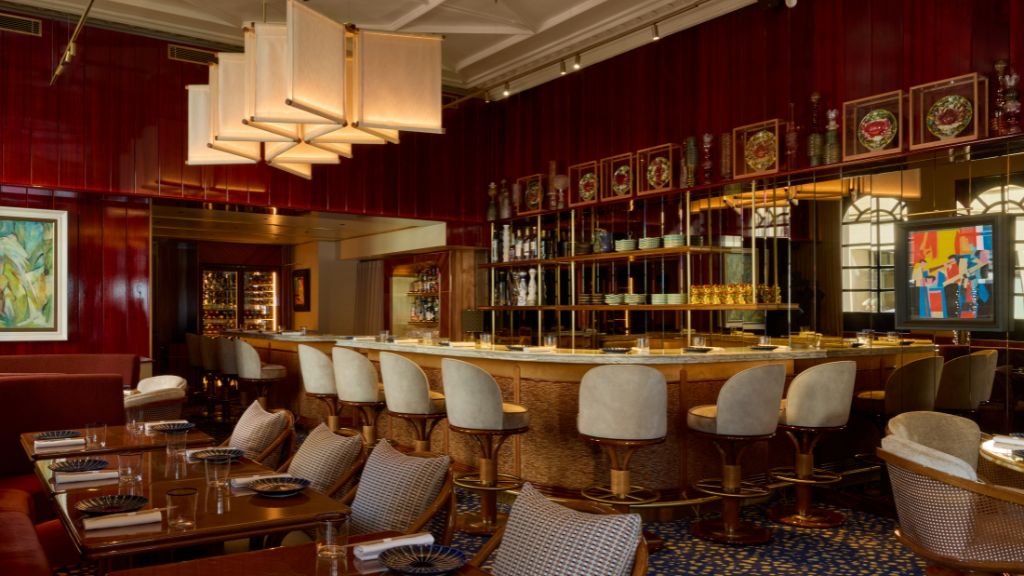 Bar Des Pres, Bar in London