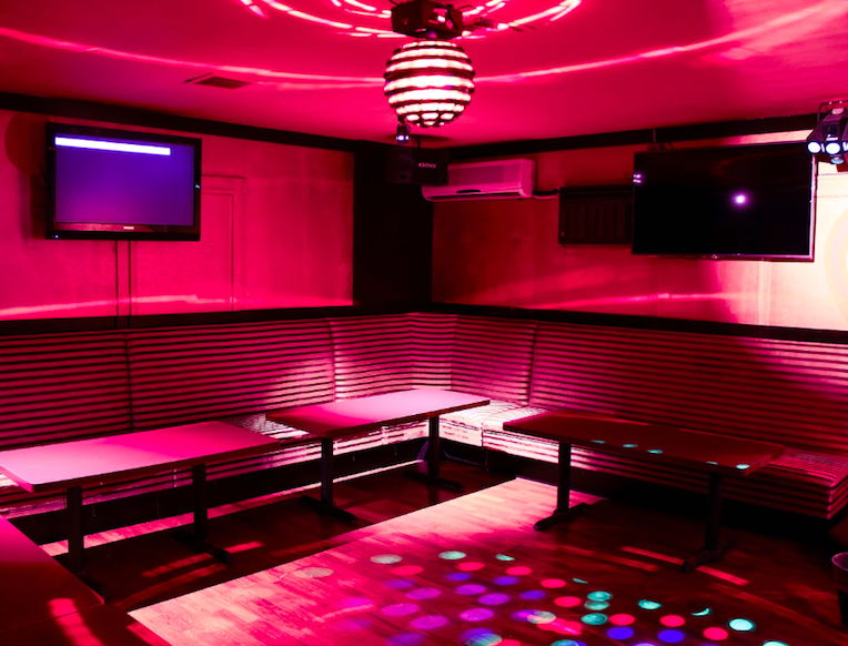 SoopSok Karaoke, Bar in Los Angeles