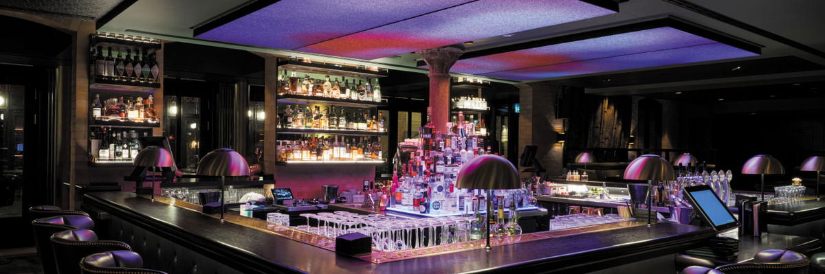 Bar Noir im Hotel Tortue bar in Hamburg, Germany