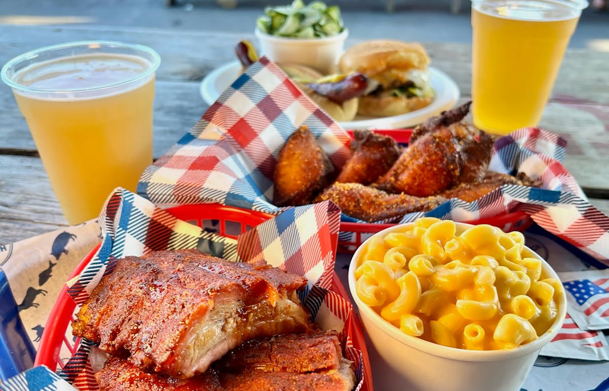 Pig Beach BBQ Palm Beach, Restaurant in West Palm Beach