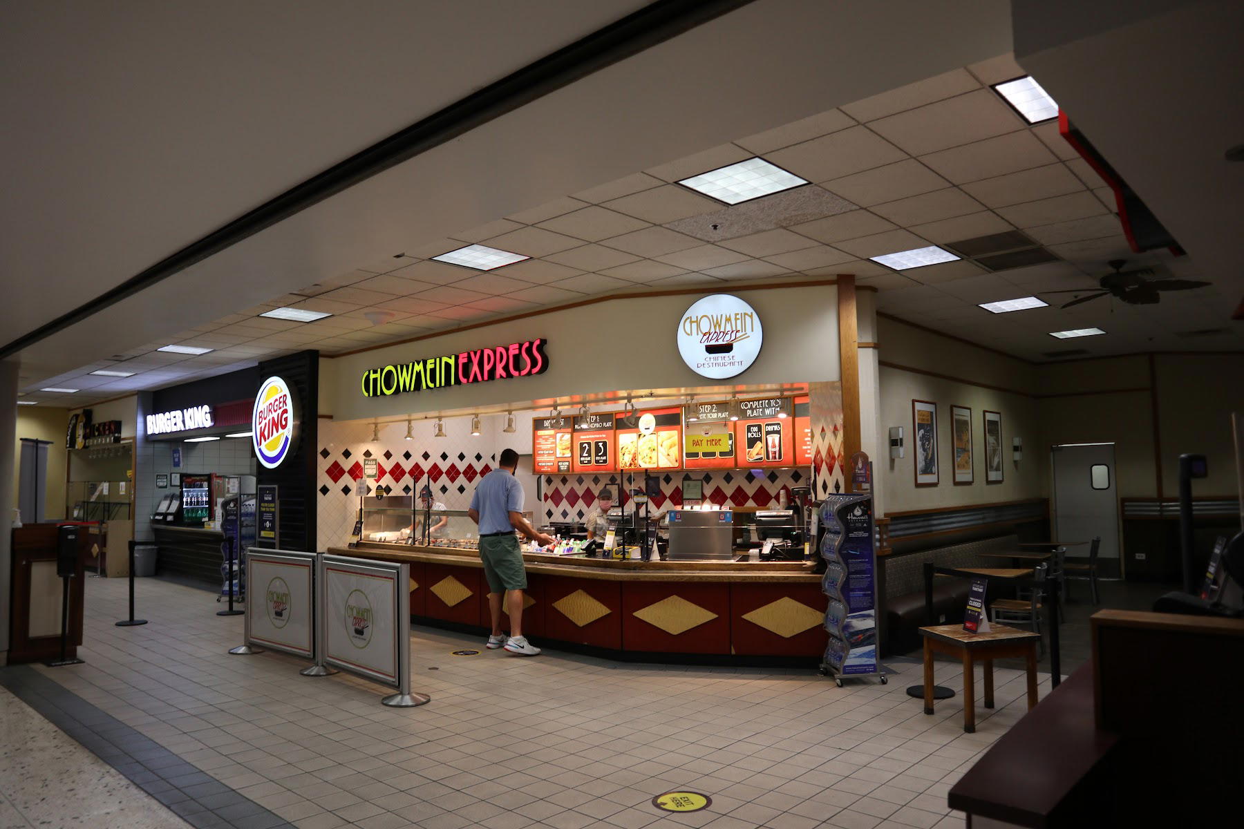 Chow Mein Express restaurant in Honolulu, United States