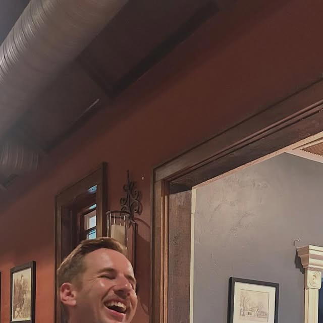 Rustique Pizzeria bar in Suamico, United States