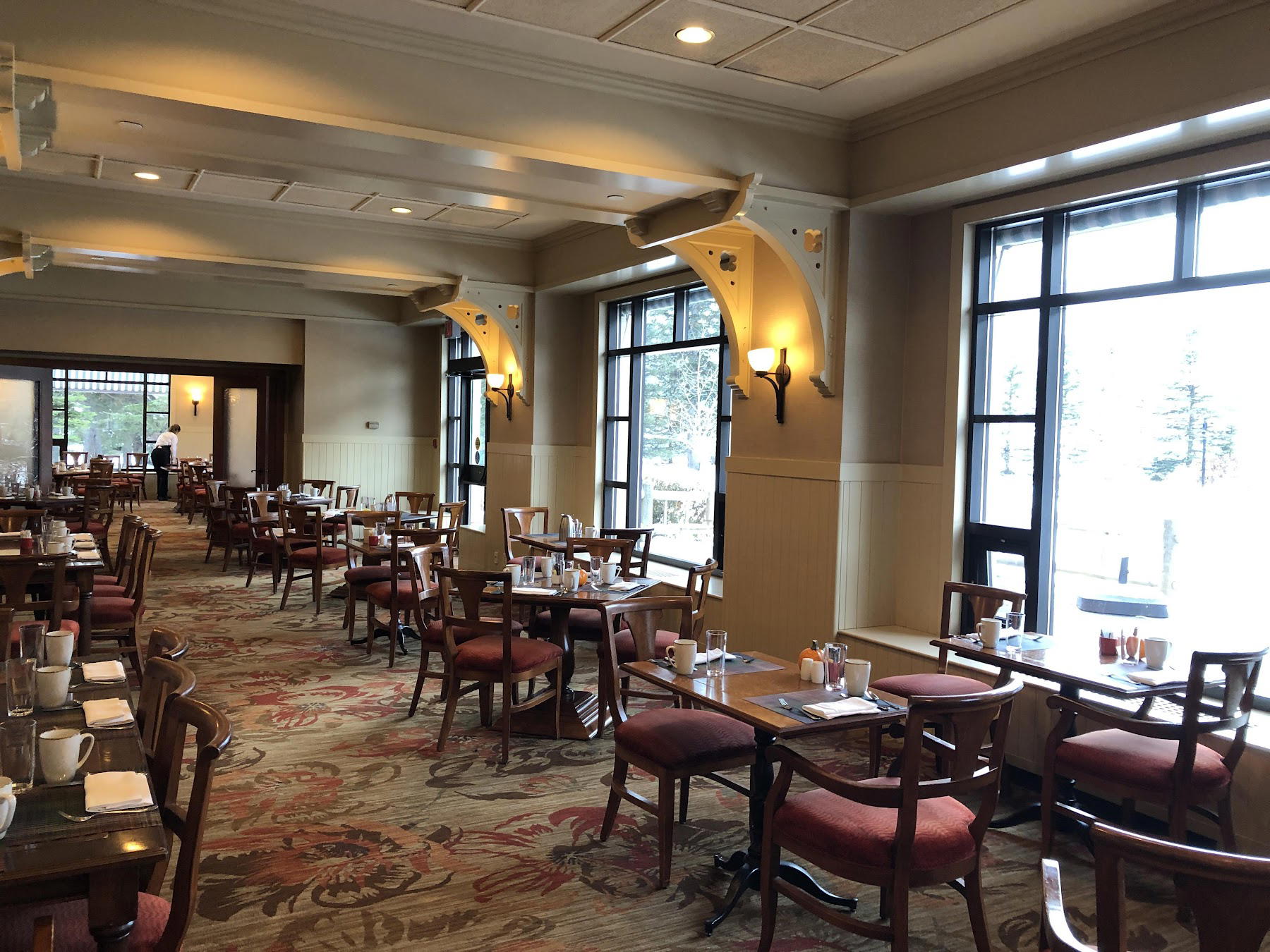Poppy Brasserie