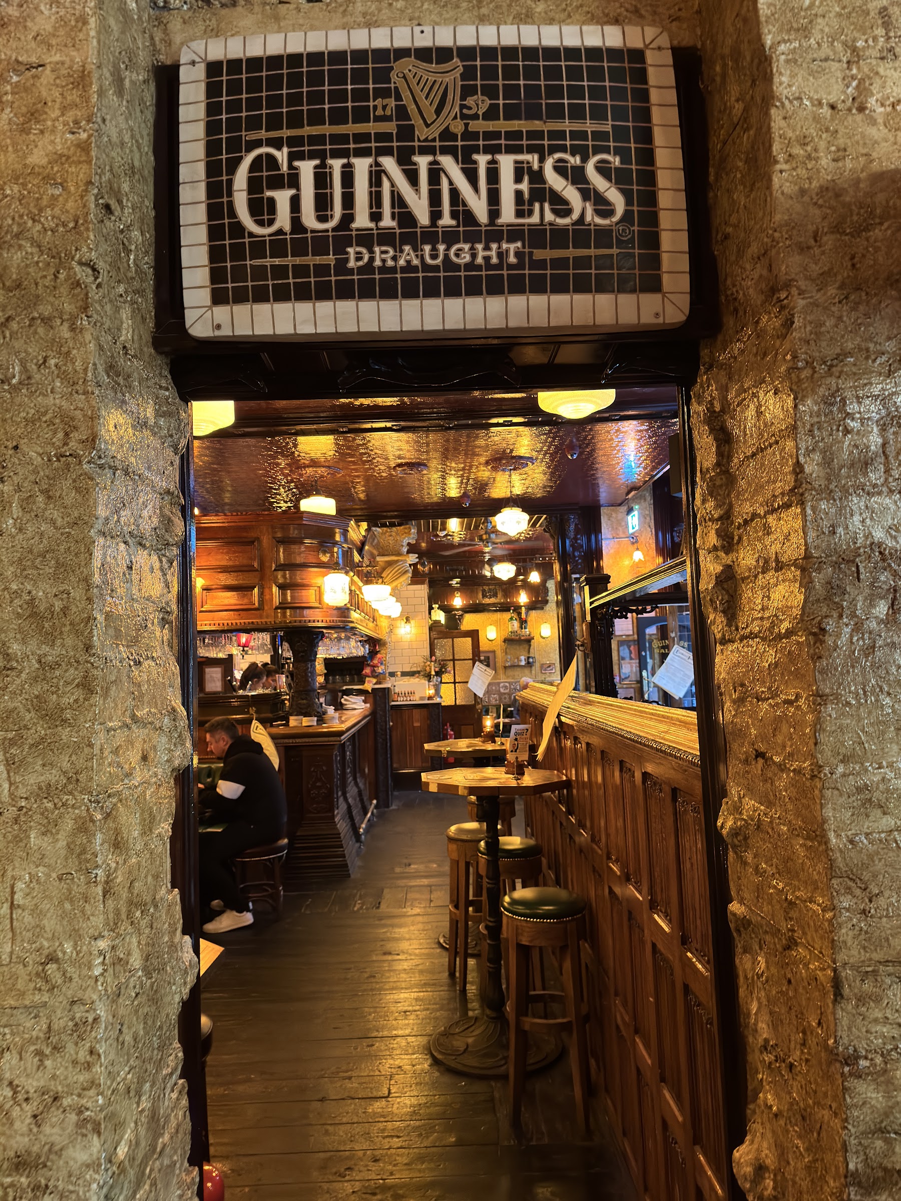 Barkers Tavern