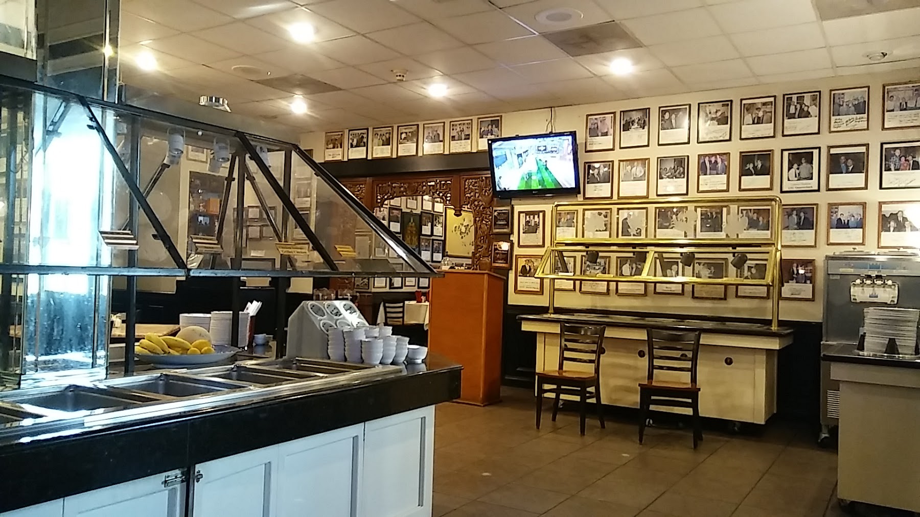 Hunan Chinese Restaurant buffet