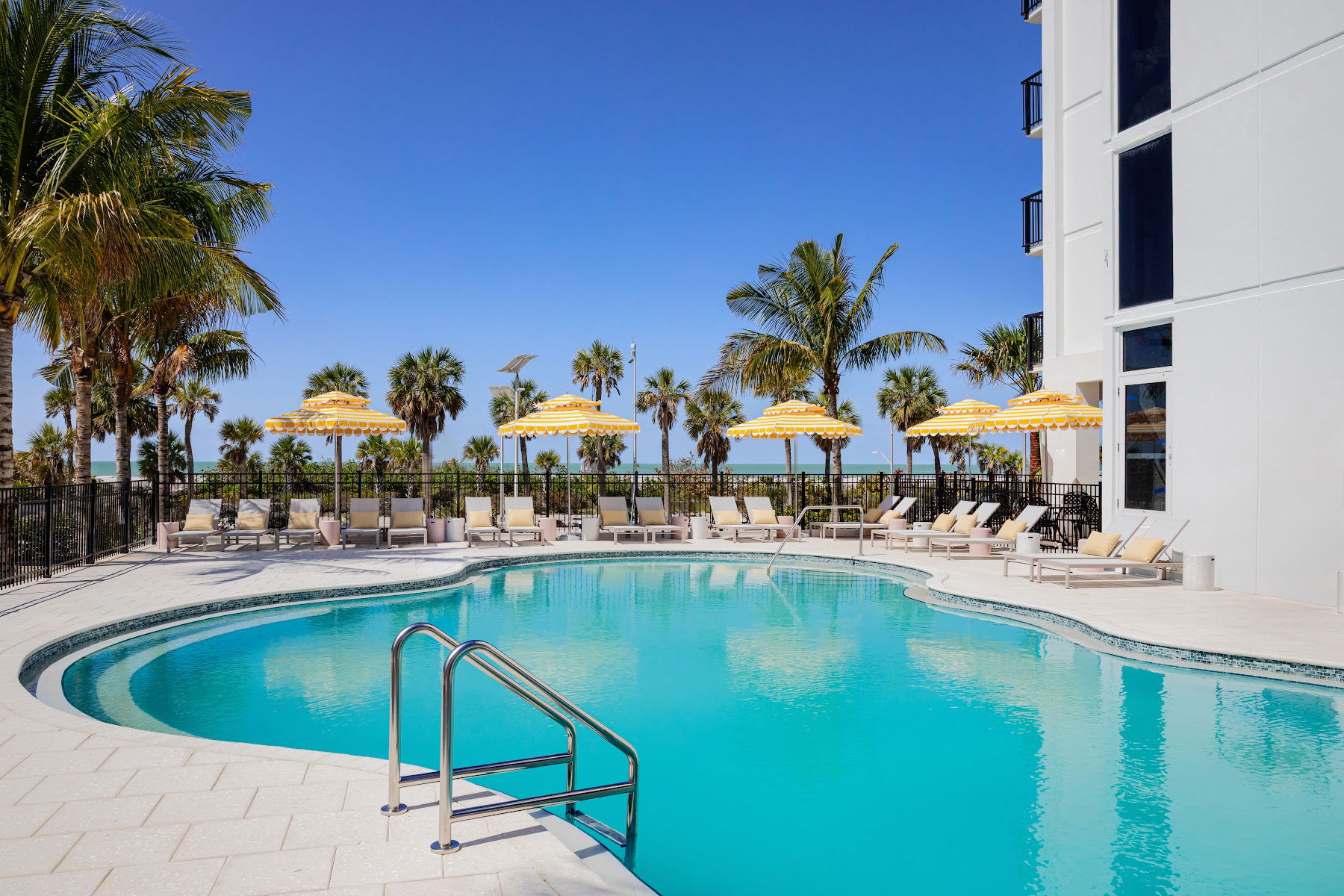 Cirque St. Armands Beachside, Hotel in Sarasota