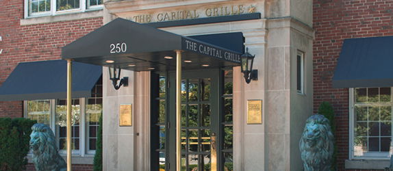 The Capital Grille, Restaurant in Chestnut Hill