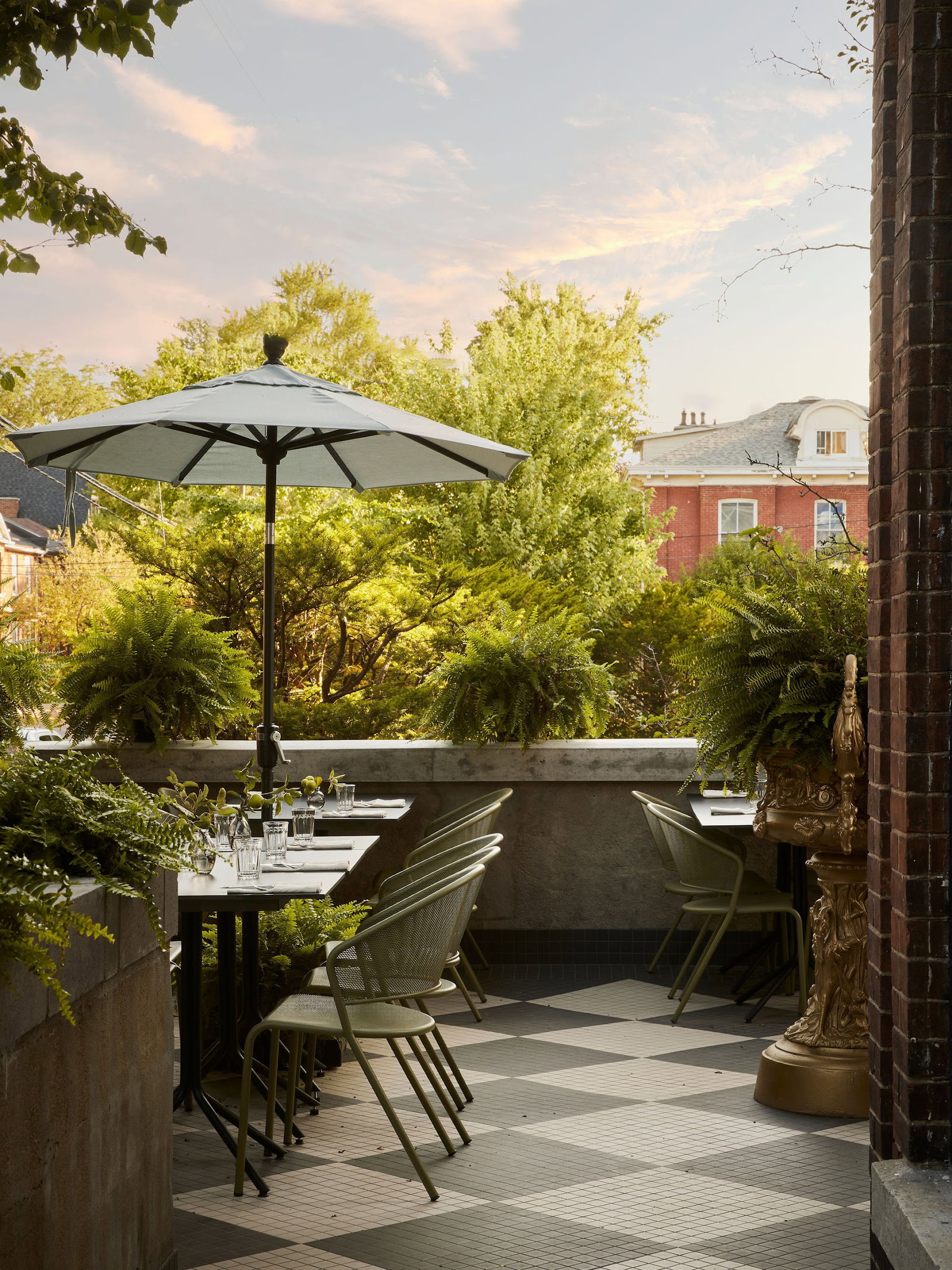 Belvedere Hotel, Kingston, Canada