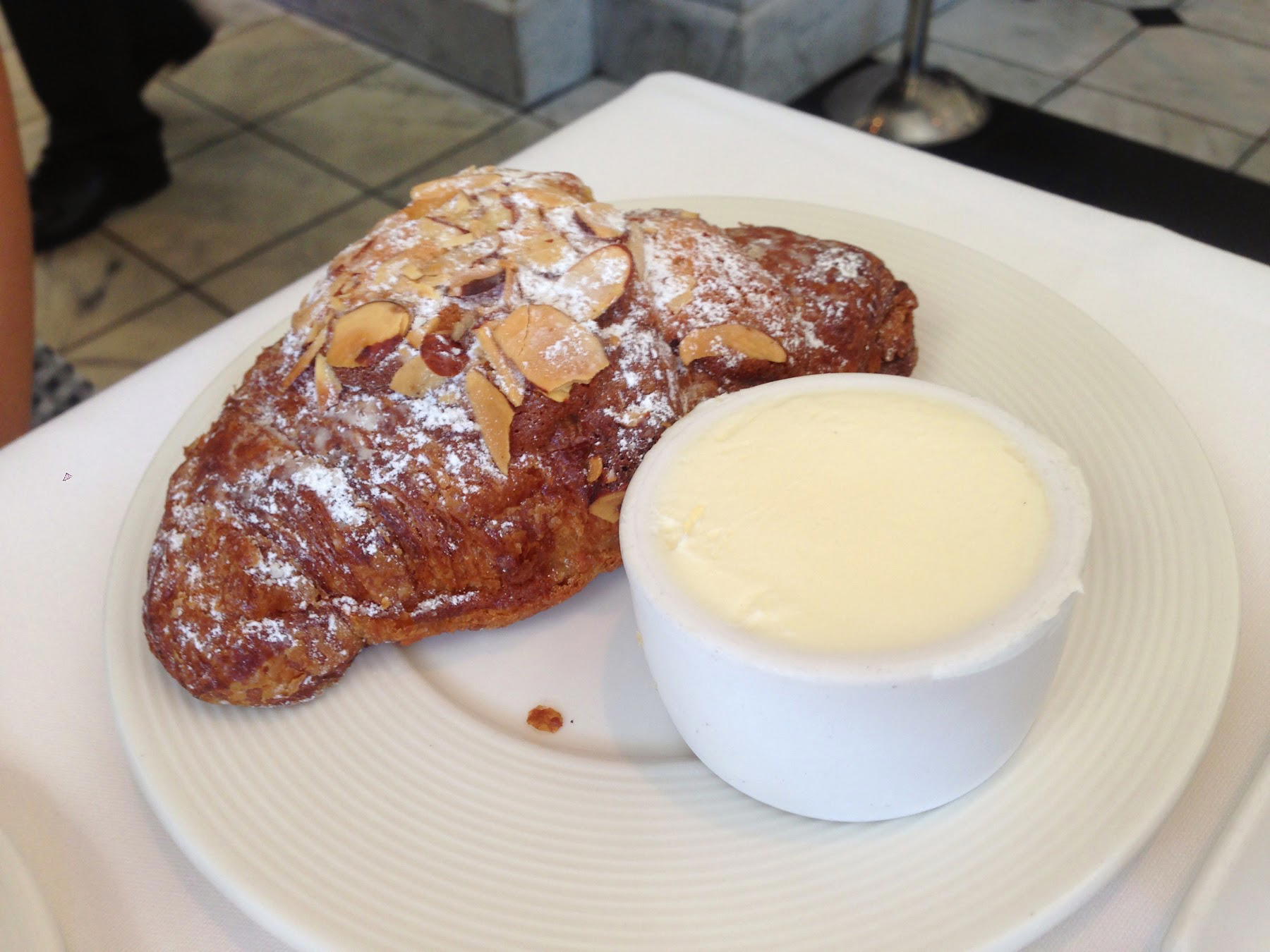 Cafe des Amis restaurant in San Francisco, United States