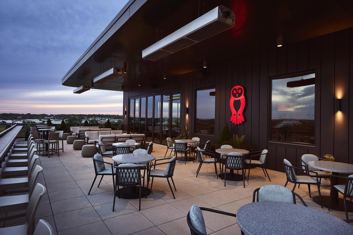Barred Owl bar in Lincoln