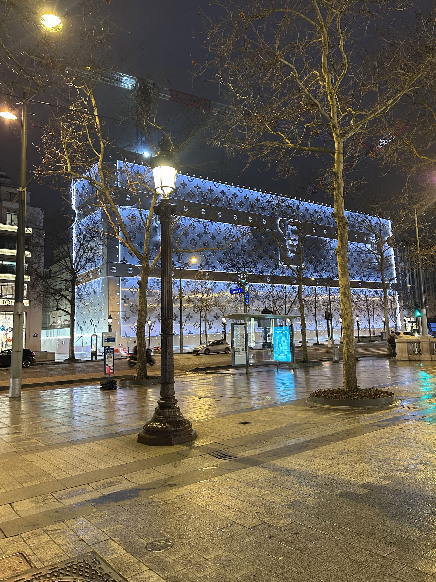 Louis Vuitton Hotel, Hotel in Paris