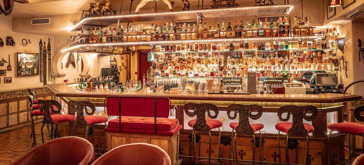 Bar Buena Vista Club im Europa-Park Hotel Resort bar in Rust