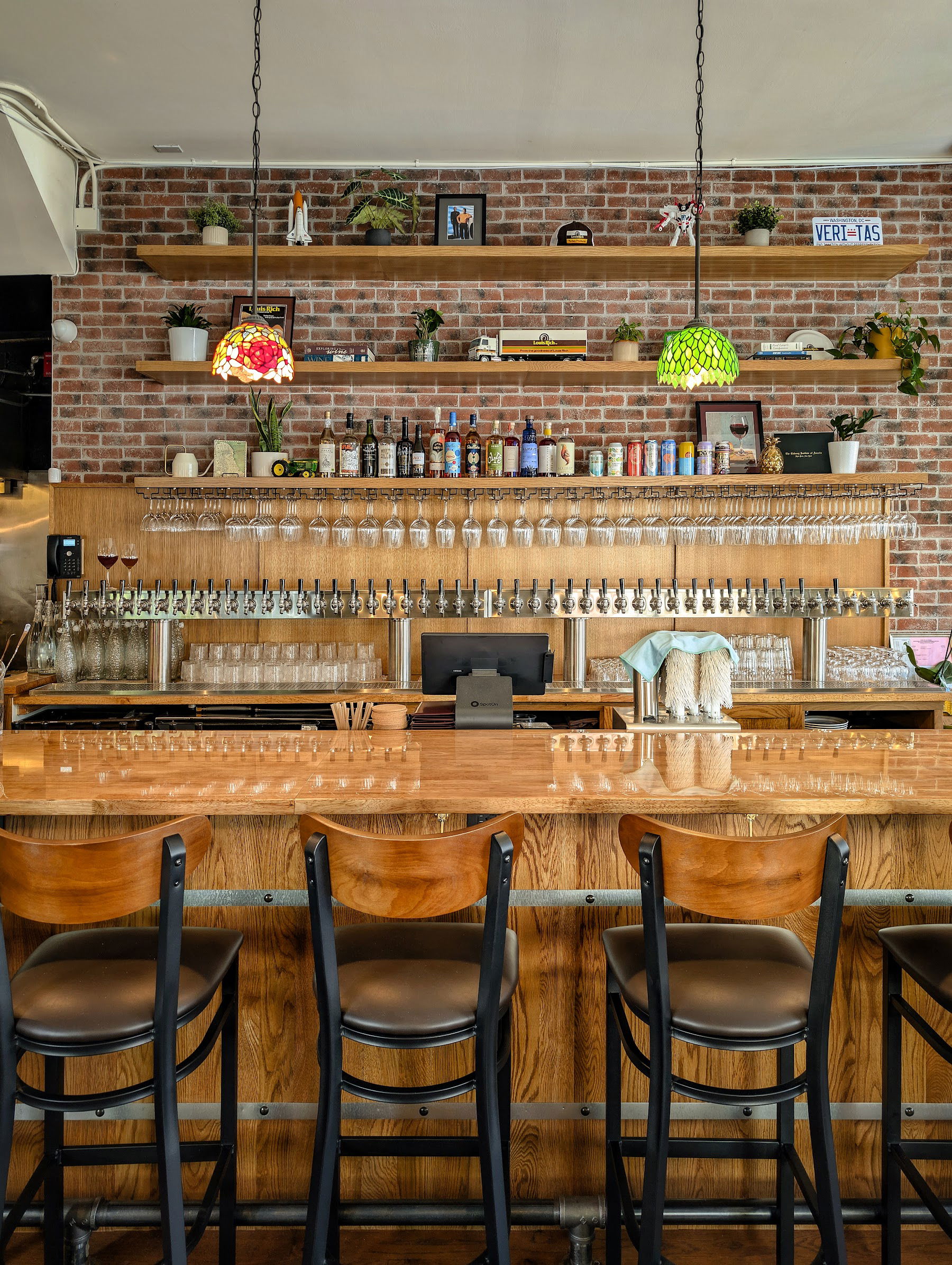 Big Finish Wine Tavern, Bar in San Francisco