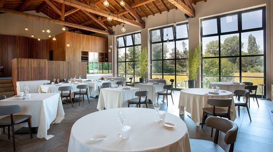 La Maison du Gourmet restaurant in Coloreto, Italy