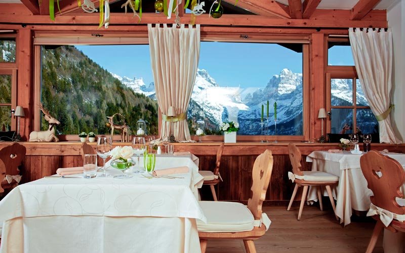 Stube Hermitage, Restaurant in Madonna di Campiglio
