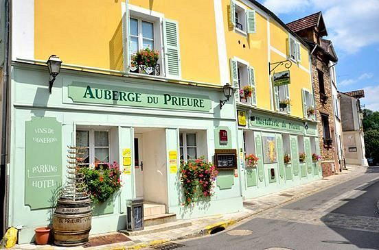 Hostellerie du Prieuré restaurant in Saint-Quirin
