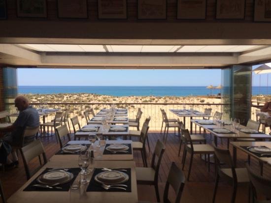 2 Passos, Restaurant in Almancil