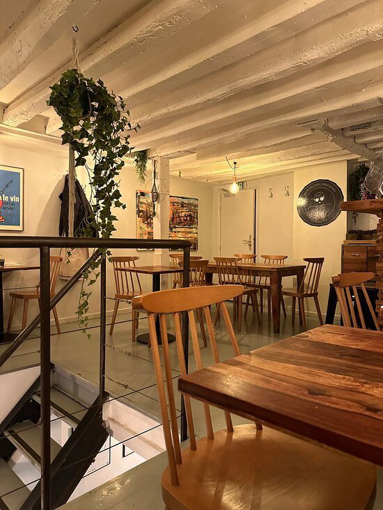 L'instinct, Restaurant in Granges