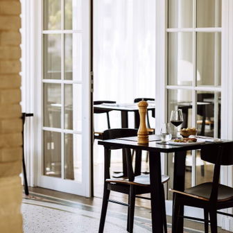 La Table Mirasol